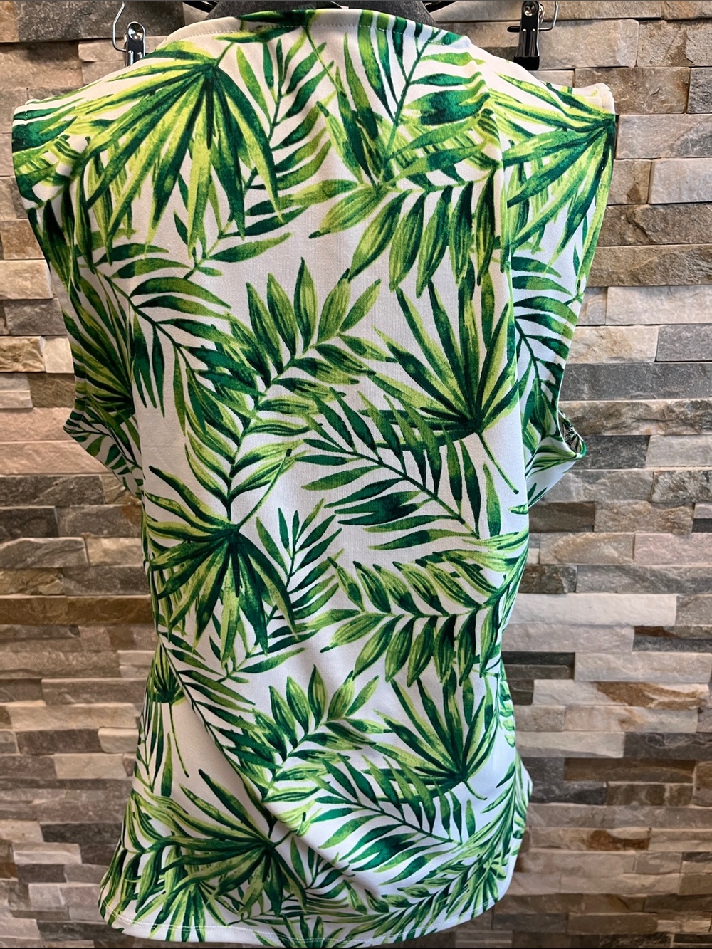 Marc New York White and Green Leaf Print Sleeveless Wrap Top - Picture 5 of 10